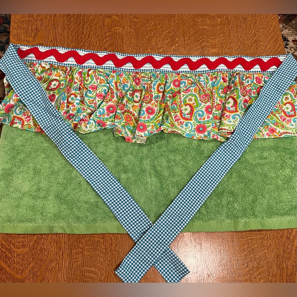 JenRosie Designs Apron